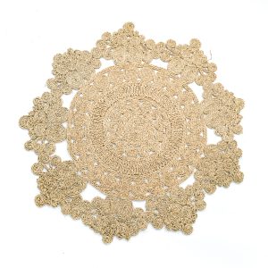 Beautiful patterned circular seagrass carpet – DE230144
